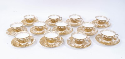 Lot 254 - Set of twelve Royal Crown Derby Gold Aves tea cups and saucers