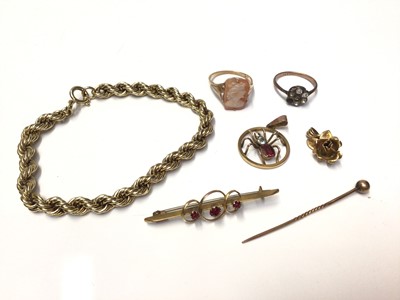 Lot 164 - Group 9ct gold jewellery