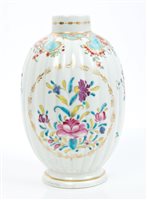 Lot 175 - Mid-18th century Worcester fluted oviform tea...