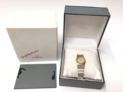 Lot 192 - Ladies Omega Constellation wristwatch