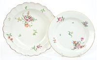 Lot 192 - 18th century Worcester fluted dish with...