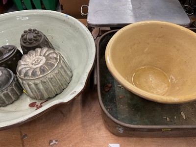 Lot 251 - Early 20th century plated warming stand, together with large brass fish kettle and tin jelly moulds.