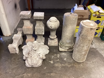 Lot 1426 - Group of garden statuary
