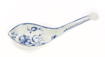 Lot 47 - A rare Worcester blue and white rice spoon, painted with the Gillyflower pattern, crescent mark to base, 13.5cm long