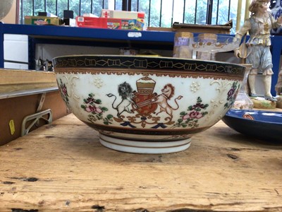 Lot 33 - Sampson porcelain armorial punch bowl