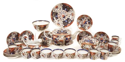 Lot 154 - Extensive service of Regency Derby porcelain tablewares, approximately 32 pieces.