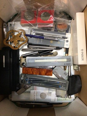 Lot 117 - Group of collectables including coins, stamps, Parker and other pens