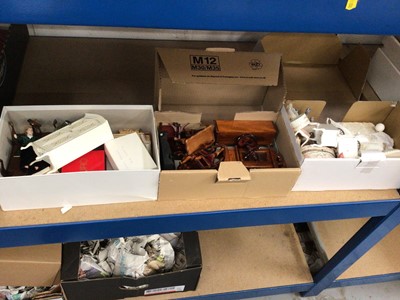 Lot 119 - Quantity of dolls house furniture