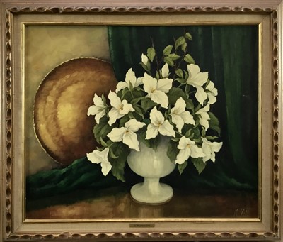 Lot 168 - Magdalene Vahl Canadian School 20th century oil on canvas - 'Trillium', signed, 47cm x 61cm in gilt frame
