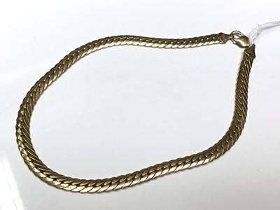 Lot 1 - Italian yellow metal (stamped 375) flat curb link necklace