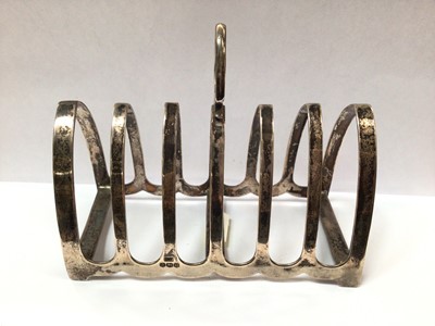 Lot 971 - 1930s silver toast rack