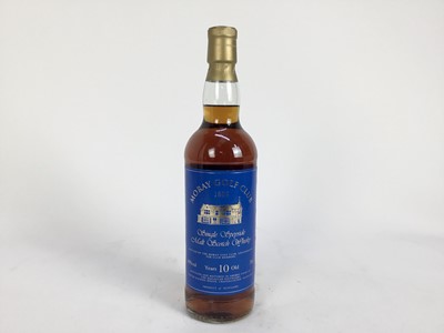 Lot 13 - One bottle of Moray Golf Club 1889 single Speyside Malt Scotch Whisky, 10 years old, 70cl.