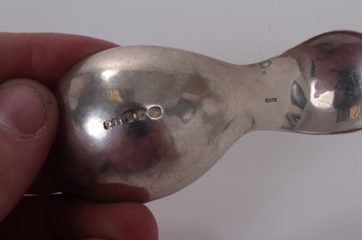 Lot 107 - 1970s silver hand finished caddy spoon, London 1975, Maker E.W.D. 3.6 cm