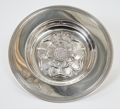 Lot 225 - Silver Armada dish with Tudor Rose centre.