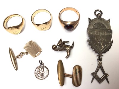 Lot 66 - 18ct gold signet ring, one other yellow metal signet ring, yellow metal ring with red cabochon, one 9ct gold cufflink and other items