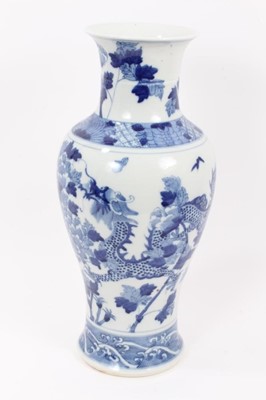Lot 139 - Chinese blue and white baluster vase