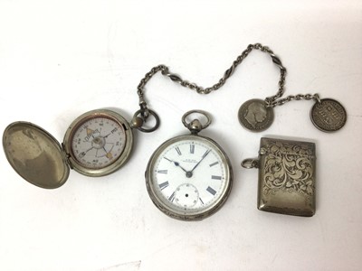 Lot 251 - Late Victorian silver open faced pocket watch by Waltham, (Birmingham 1900) together with a silver albert chain and a Victorian silver vesta case.