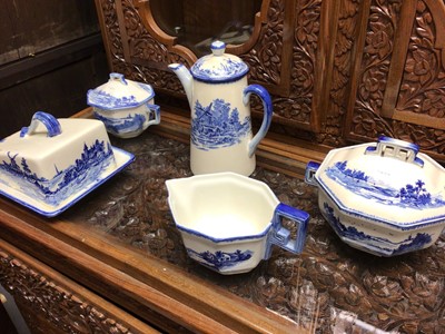 Lot 133 - Large collection of Royal Doulton 'Norfolk' pattern tablewares