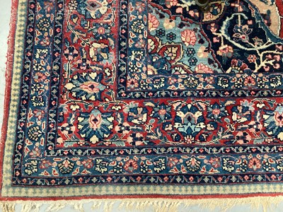 Lot 1433 - Kashan carpet