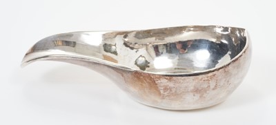 Lot 519 - Georgian white metal pap boat of traditional boat form 13.5 cm