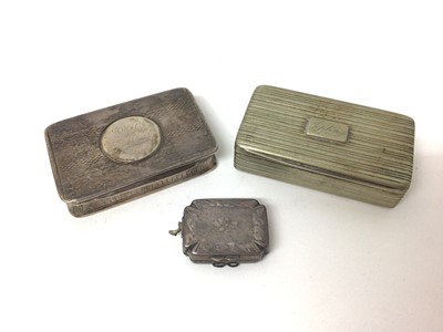 Lot 302 - Edwardian silver snuff box of rectangular form with engine turned decoration and later inscription to lid, together with a Victorian silver Vinaigrette (Birmingham 1847) and a silver plated snuff b...