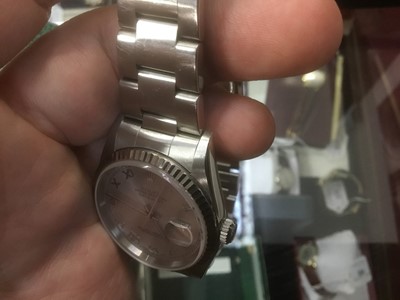 Lot 575 - Gentlemans Rolex Oyster Perpetual Datejust wristwatch, in original box with papers