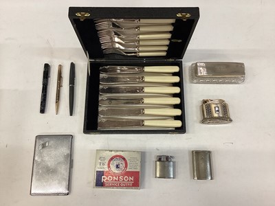 Lot 2550 - Mabie Todd Swan fountain pen, together with Tartanware, silver napkin rings and other items