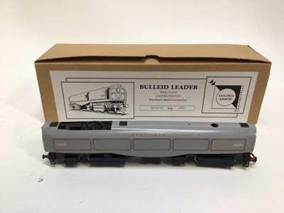 Lot 35 - Railway OO Gauge selection including Hornby "Sir Ironside", Heljan Metroploitan BoBo 9001, Golden Arrow Bullied leader hand built locomotive Roco Museums edition 43711 in wooden oresentation case (...