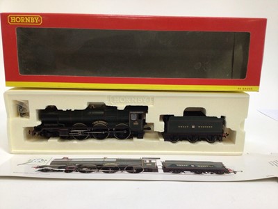 Lot 36 - Hornby OO Gauge BR 4-6-0 County Class locomotive "1010 County of Cararvon" R2391, GWR 4-6-0 6800 Grange Class "Hardwick Grange" R2402, GWR 4-6-0 King Class "King Stephen" R2233, all boxed (3)