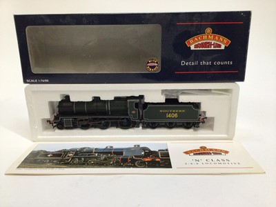 Lot 39 - Railway OO Gauge boxed selection including Bachmann N Class 1406, 32-160, 5700 Pannier Tank 5786 GWR green 32-210 Airfix 0-4-2 Tank GWR, Hornby GWR 0-4-2T R2026D (4)