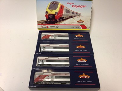 Lot 94 - Bachmann OO gauge Class 220 Virgin Voyager (Non tilt) four car 'Grampian Voyager' 32-601 boxed
