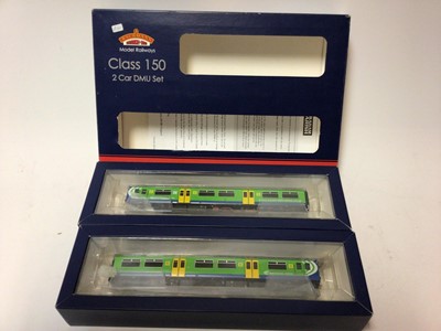 Lot 99 - Bachmann OO gauge Class 150/1 DMU two car 'Centro' 32-926 boxed