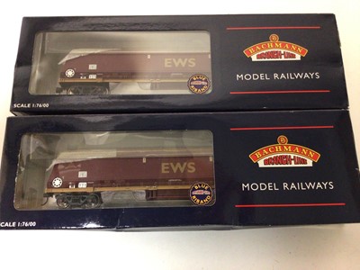 Lot 158 - Bachmann OO gauge selection of boxed carriages and coaches etc (10)