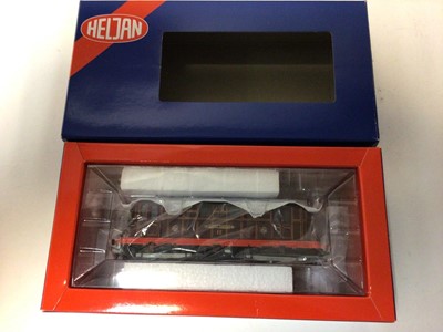 Lot 175 - Heljan OO gauge Metropolitan BoBo 12 LT Preserved "Sarah Siddons" No 9008, Heljan OO gauge Metropolitan BoBo 5 LT "John Hampden" No 9004, boxed