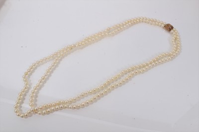 Lot 748 - Cultured pearl two strand necklace