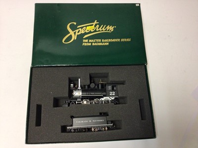 Lot 191 - Bachman Spectrum Master Railroader Series "ON 30" 2-6-0 Colorado &Southern 22 locomotive and tender, No 25223, plus "ON 30" Colorado & Southern 75 coach No 26323, both boxed (2)
