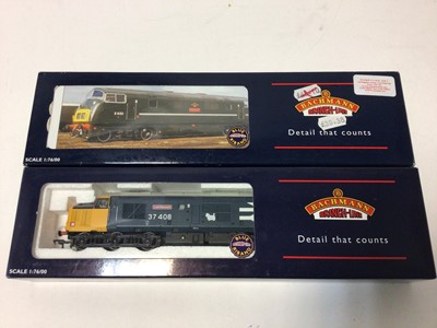 Lot 218 - Bachmann OO gauge Class 37/4 diesel "Loch Lannoch" 37408, BR blue large logo, 32-377, plus Class 42 Warship diesel "Avenger" D804, BR blue, 32-053, both boxed (2)