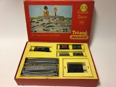 Lot 259 - Triang R3X  OO gauge Goods Train Set including 0-6-0 Br black Jinty Tank 47606 plus 4 goods rolling stock (GWR box van, NE brake van, NE open van and Bolster wagon) together with grey track and bat...
