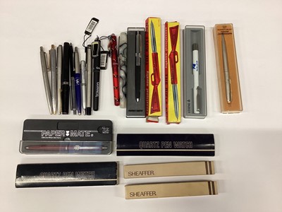 Lot 2551 - Collection of pens including Conway Stewart Dinkie fountain pen in box, Parker and others