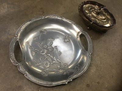 Lot 151 - Art Nouveau dish and preserve dish