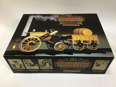 Lot 2 - Hornby Stephensons Rocket set in original box G100-9140, 00523