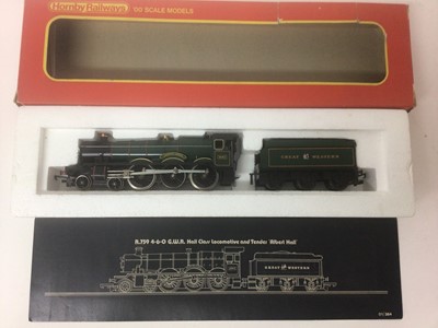 Lot 51 - Hornby OO gauge locomotives GWR 4-6-0 'St Patrick' Saint Class, R2019, GWR Dean Goods locomotive '2468' R2064, LNER 4-6-0 Class B17/1 'Sandringham' R2920, GWR 4-6-0 Hall locomotive R759 all boxed (...