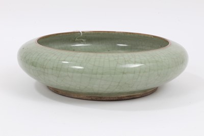 Lot 293 - Celadon crackle glazed bowl
