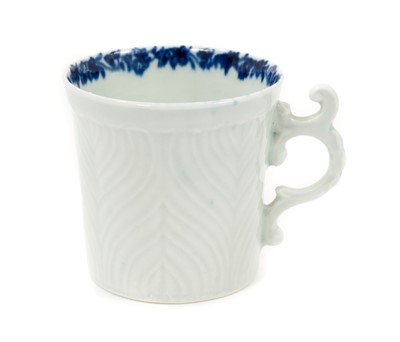 Lot 275 - A Worcester feather moulded coffee can, circa 1755