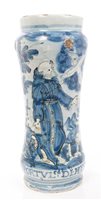 Lot 52 - 17th century Italian albarello blue and white...