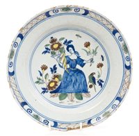 Lot 58 - 18th century English Delft blue and white...
