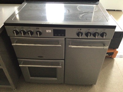 Lot 42 - A Belling Bel Farmhouse 90E Silver finish electric cooker, with five rings, grill and two ovens, 900 mm