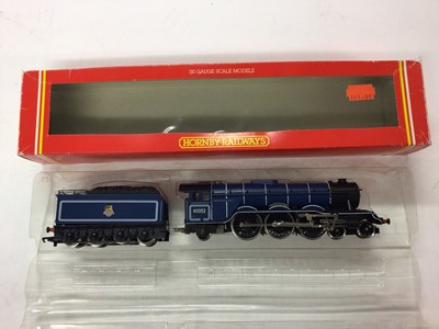 Lot 66 - Hornby OO gauge locomotives BR dark blue 4-6-2 Class A3 'Prince Palatine' locomotive and tender 60052, R146, LNER lined green 4-6-0 Class B17/4 'Arsenal' locomotive and tender 2848, R188 and BR lin...