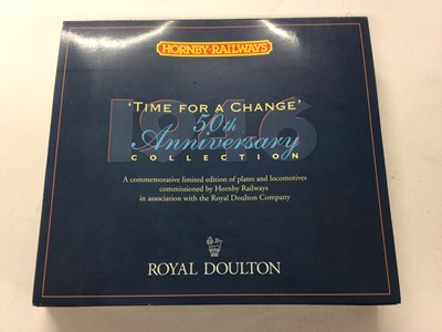 Lot 124 - Hornby in Association with Royal Doulton 'Time for Change' 50th Anniversary Collection Limited Editon plates and locomotives SR 4-4-0 Schools Class 'Tonbridge' locomotive and tender 905, 2095/3000,...