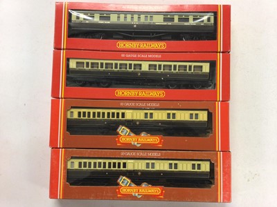 Lot 136 - Hornby OO gauge GWR carriages Clerestory Third Class coaches R435, R436 (x2), R484 (x2), R488 and four others (10)